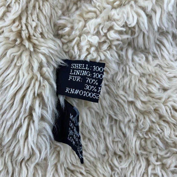 Vintage Y2K fur trimmed Steve Madden Tan Teddy Jacket - Picture 9 of 14